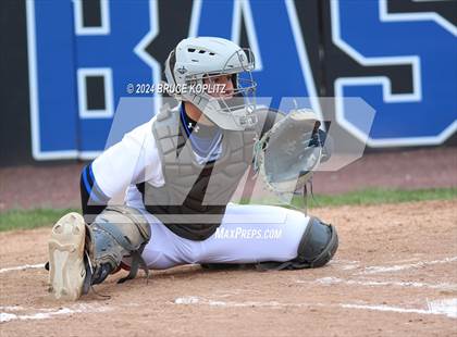 Thumbnail 3 in Seton Hall Prep @ Millburn photogallery.