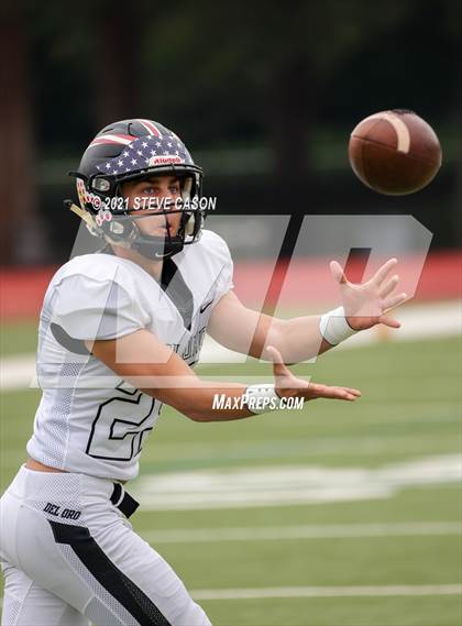 Thumbnail 1 in Del Oro @ Jesuit (CIF SJS D1 Quarterfinal Playoff) photogallery.