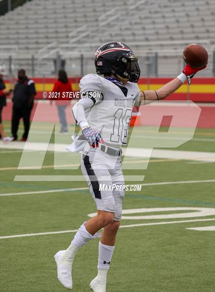 Thumbnail 3 in Del Oro @ Jesuit (CIF SJS D1 Quarterfinal Playoff) photogallery.