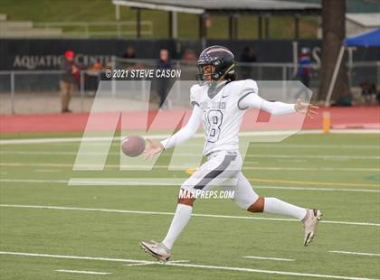 Thumbnail 2 in Del Oro @ Jesuit (CIF SJS D1 Quarterfinal Playoff) photogallery.