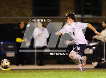 Thumbnail 1 in Lone Star @ Newman Smith photogallery.