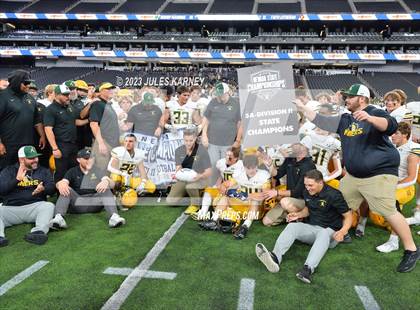 Thumbnail 2 in Bishop Manogue vs Faith Lutheran (NIAA 5A Div. II State Final) photogallery.