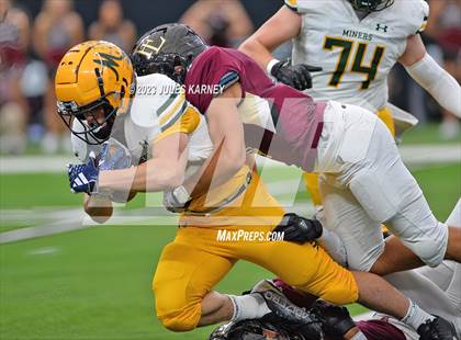 Thumbnail 2 in Bishop Manogue vs Faith Lutheran (NIAA 5A Div. II State Final) photogallery.