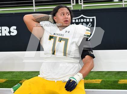Thumbnail 2 in Bishop Manogue vs Faith Lutheran (NIAA 5A Div. II State Final) photogallery.