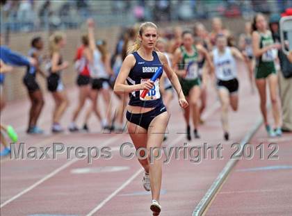 Thumbnail 1 in Penn Relays (4x800 Heats - Event 103) photogallery.