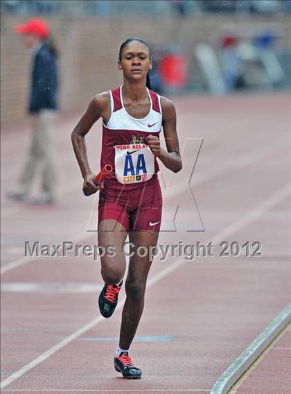 Thumbnail 1 in Penn Relays (4x800 Heats - Event 103) photogallery.