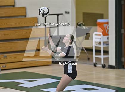Thumbnail 1 in Anderson vs. Muncie Central (IHSAA Sectionals - Class 4A, Round 1) photogallery.