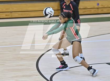 Thumbnail 2 in Anderson vs. Muncie Central (IHSAA Sectionals - Class 4A, Round 1) photogallery.