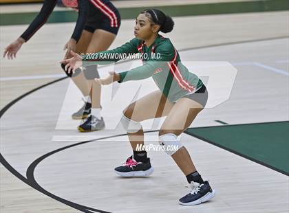 Thumbnail 1 in Anderson vs. Muncie Central (IHSAA Sectionals - Class 4A, Round 1) photogallery.