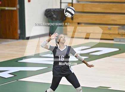 Thumbnail 3 in Anderson vs. Muncie Central (IHSAA Sectionals - Class 4A, Round 1) photogallery.