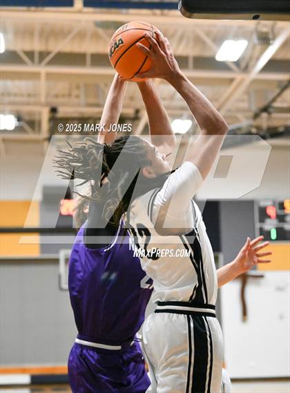 Thumbnail 3 in North Valley Christian Academy vs. Northwest Christian (Great Desert Shootout) photogallery.