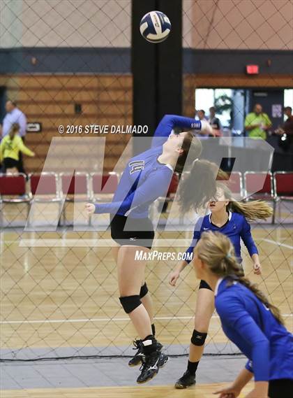 Thumbnail 1 in Cabrini vs. St. Scholastica (LHSAA Division II Quarterfinal) photogallery.