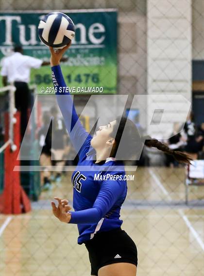 Thumbnail 1 in Cabrini vs. St. Scholastica (LHSAA Division II Quarterfinal) photogallery.