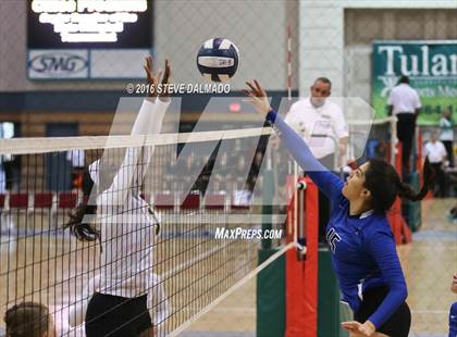 Thumbnail 3 in Cabrini vs. St. Scholastica (LHSAA Division II Quarterfinal) photogallery.