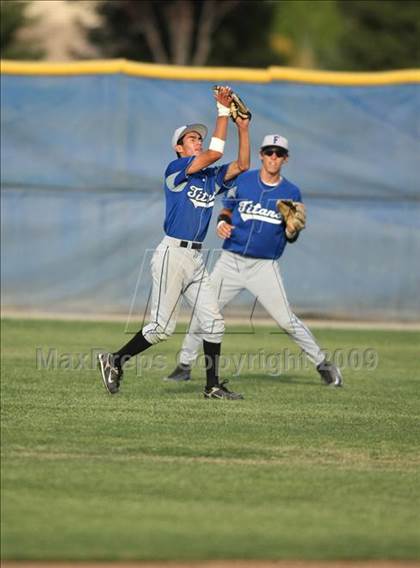 Thumbnail 2 in Sheldon vs. Frontier photogallery.