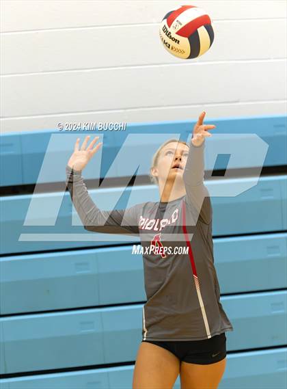 Thumbnail 2 in James Monroe vs. Cabell Midland (Philip Barbour Tournament) photogallery.