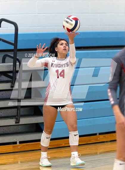Thumbnail 2 in James Monroe vs. Cabell Midland (Philip Barbour Tournament) photogallery.