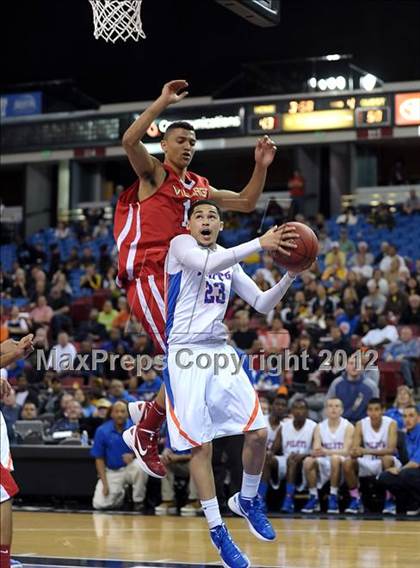 Thumbnail 3 in Village Christian vs. St. Joseph Notre Dame (CIF State D5 Final) photogallery.