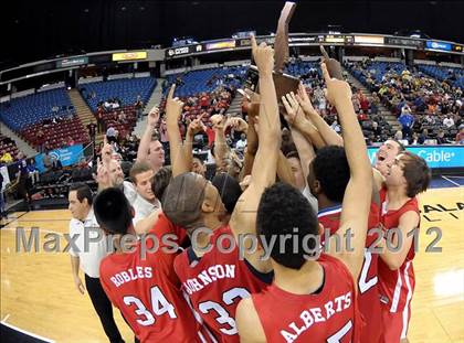 Thumbnail 1 in Village Christian vs. St. Joseph Notre Dame (CIF State D5 Final) photogallery.