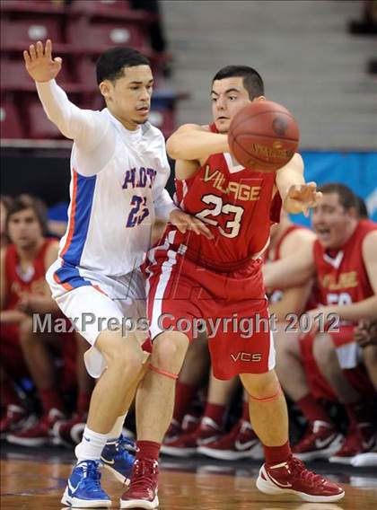 Thumbnail 1 in Village Christian vs. St. Joseph Notre Dame (CIF State D5 Final) photogallery.