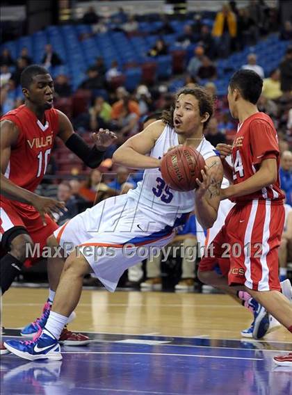 Thumbnail 1 in Village Christian vs. St. Joseph Notre Dame (CIF State D5 Final) photogallery.