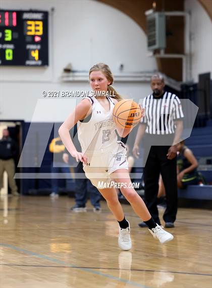 Thumbnail 3 in Isabella vs Thorsby (Chilton County Tournament) photogallery.