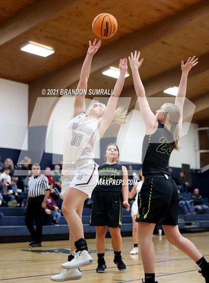 Thumbnail 1 in Isabella vs Thorsby (Chilton County Tournament) photogallery.