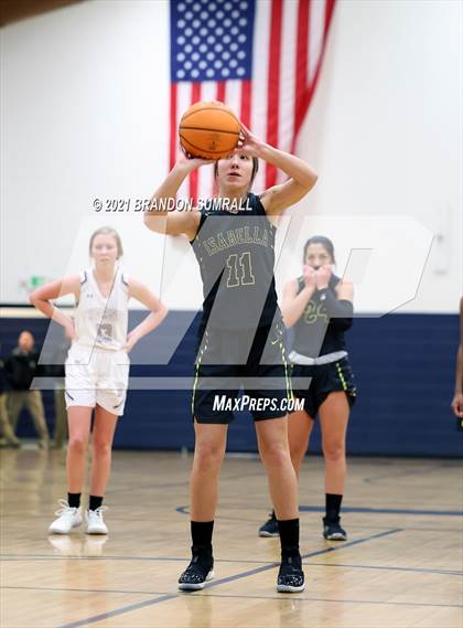 Thumbnail 1 in Isabella vs Thorsby (Chilton County Tournament) photogallery.