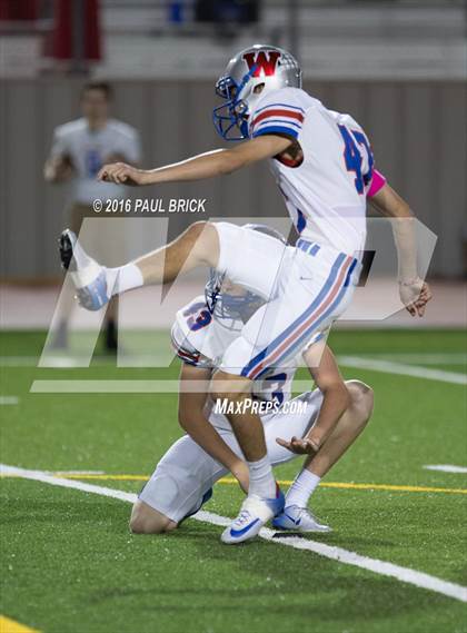 Thumbnail 3 in Westlake vs. Leander photogallery.