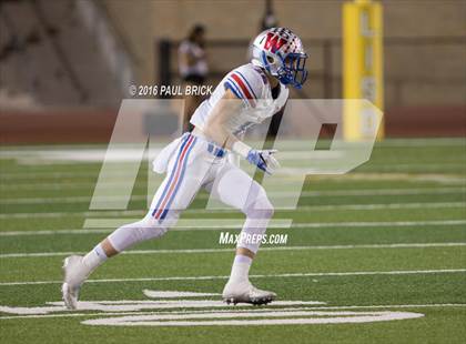 Thumbnail 2 in Westlake vs. Leander photogallery.