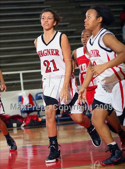 Thumbnail 3 in Wagner vs Ray (McDonalds Texas Invitational) photogallery.