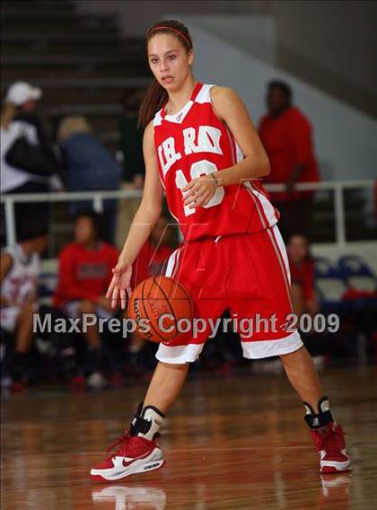 Thumbnail 2 in Wagner vs Ray (McDonalds Texas Invitational) photogallery.