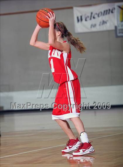Thumbnail 3 in Wagner vs Ray (McDonalds Texas Invitational) photogallery.