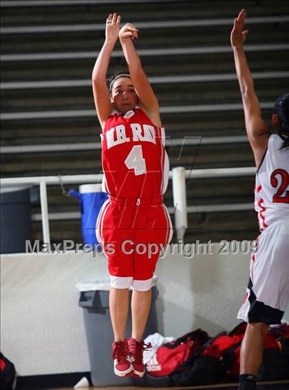 Thumbnail 1 in Wagner vs Ray (McDonalds Texas Invitational) photogallery.