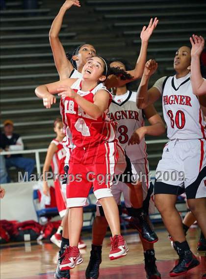 Thumbnail 3 in Wagner vs Ray (McDonalds Texas Invitational) photogallery.