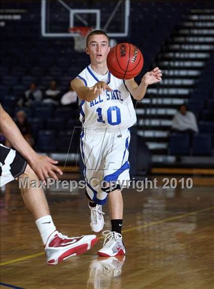 Thumbnail 1 in 2010 CHSCA All-State Game (Boys) photogallery.