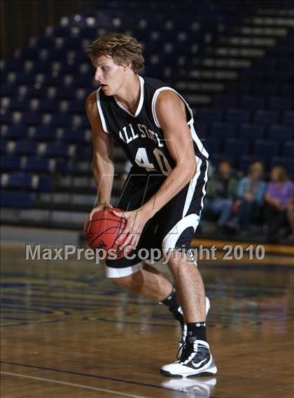 Thumbnail 2 in 2010 CHSCA All-State Game (Boys) photogallery.