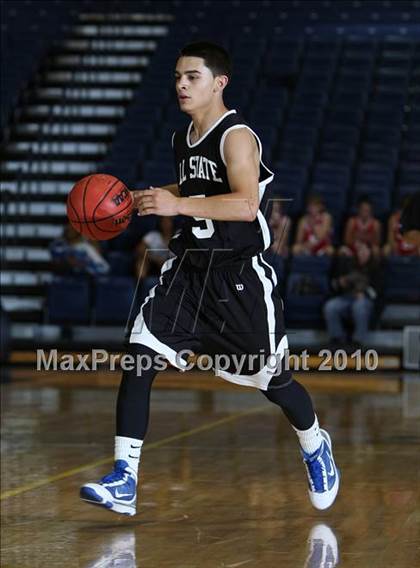 Thumbnail 3 in 2010 CHSCA All-State Game (Boys) photogallery.