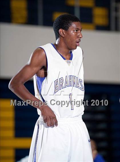 Thumbnail 3 in Rancho Cucamonga vs Diamond Bar (MLK I Have A Dream Classic) photogallery.