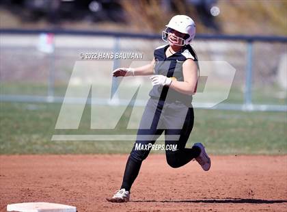 Thumbnail 1 in South Tahoe @ Truckee photogallery.