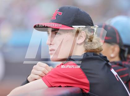 Thumbnail 2 in CIF SDS All-Star Game photogallery.