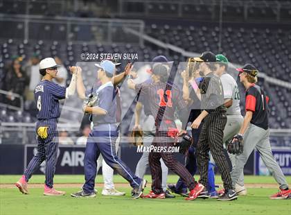 Thumbnail 3 in CIF SDS All-Star Game photogallery.
