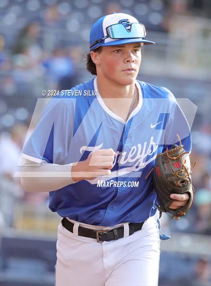 Thumbnail 2 in CIF SDS All-Star Game photogallery.