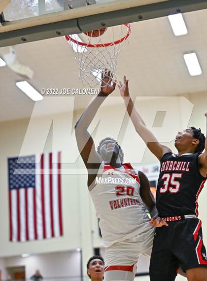 Thumbnail 3 in Lee vs Churchill photogallery.