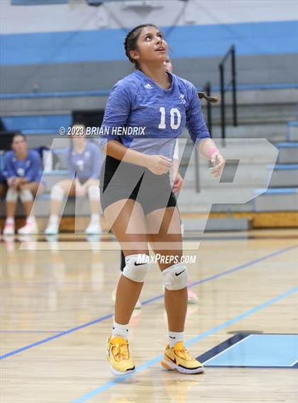 Thumbnail 2 in North Lincoln @ Foard photogallery.
