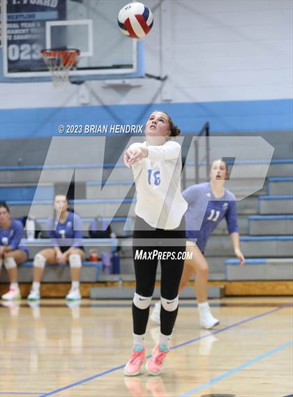 Thumbnail 1 in North Lincoln @ Foard photogallery.