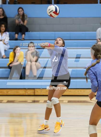 Thumbnail 1 in North Lincoln @ Foard photogallery.