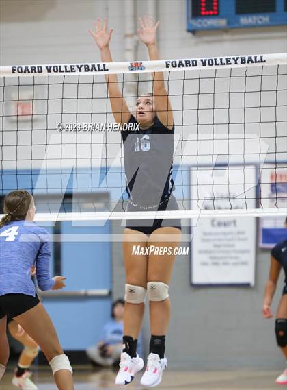 Thumbnail 1 in North Lincoln @ Foard photogallery.