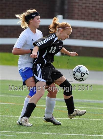 Thumbnail 1 in Warrior Run vs Sewickley Academy (PIAA Class A Final) photogallery.