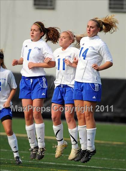 Thumbnail 2 in Warrior Run vs Sewickley Academy (PIAA Class A Final) photogallery.